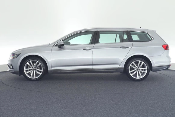 Volkswagen Passat - Afbeelding 6 van 30