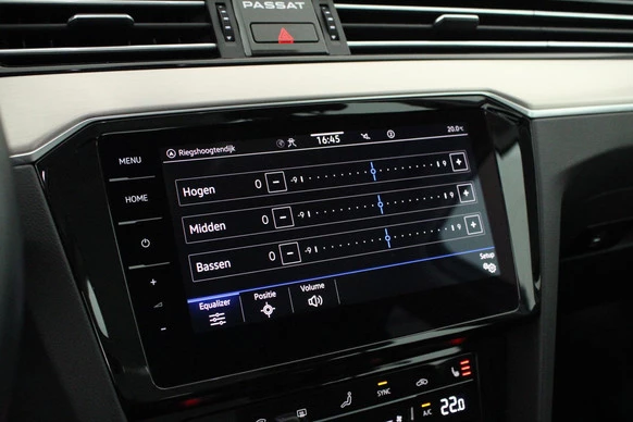 Volkswagen Passat - Afbeelding 23 van 30