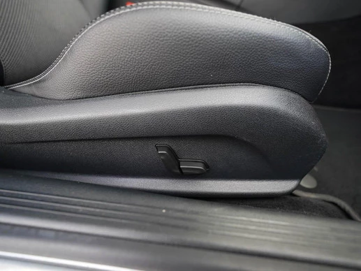 Mercedes-Benz C-Klasse - Afbeelding 19 van 30