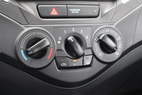 Suzuki Baleno - Afbeelding 13 van 23