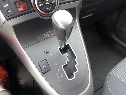 Toyota Verso - Afbeelding 17 van 25