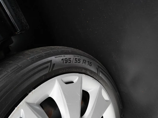 Ford Fiesta - Afbeelding 27 van 30