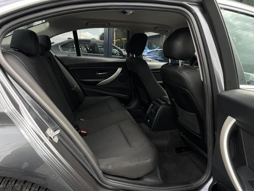 BMW 3 Serie - Afbeelding 12 van 30