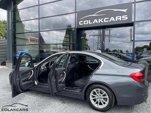 BMW 3 Serie - Afbeelding 17 van 30