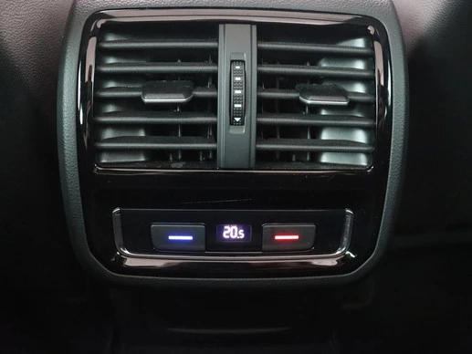 Volkswagen Passat - Afbeelding 9 van 30