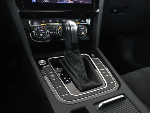 Volkswagen Passat - Afbeelding 17 van 30
