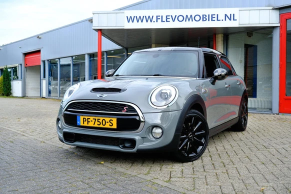MINI Cooper S - Afbeelding 1 van 30