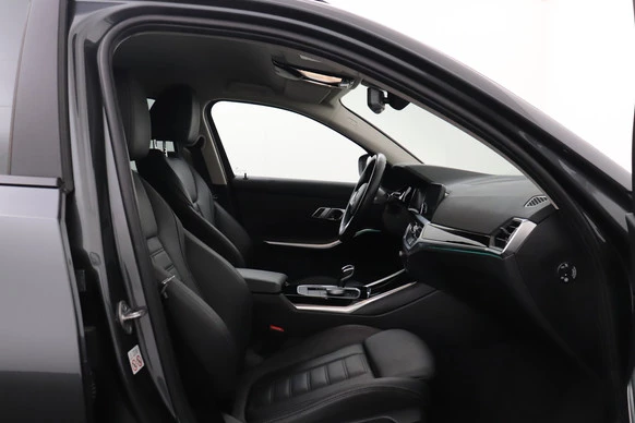 BMW 3 Serie - Afbeelding 14 van 27