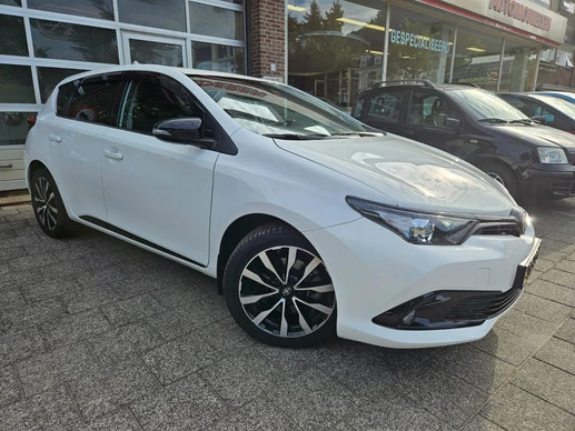 Toyota Auris - Afbeelding 2 van 18