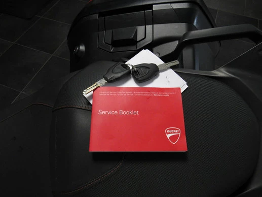 Ducati Multistrada - Afbeelding 9 van 10