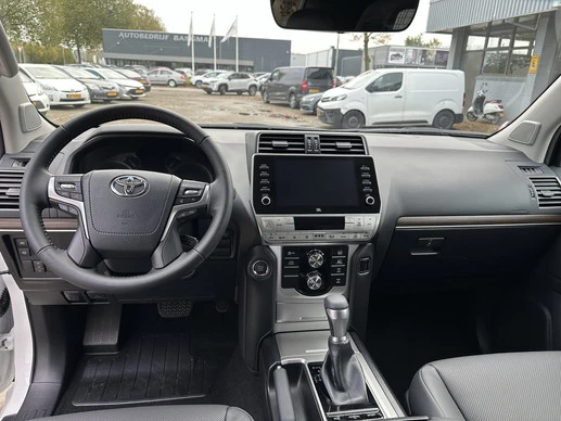 Toyota Land Cruiser - Afbeelding 3 van 27