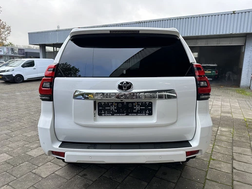 Toyota Land Cruiser - Afbeelding 12 van 27
