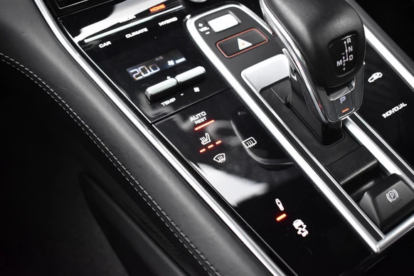 Porsche Panamera - Afbeelding 29 van 30