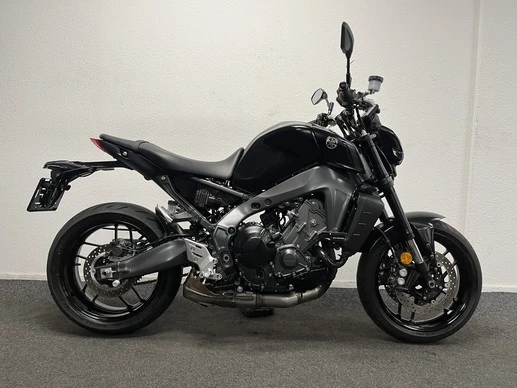 Yamaha MT 09 - Afbeelding 1 van 22
