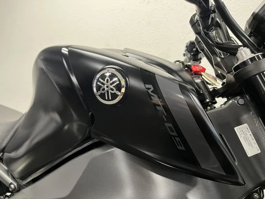 Yamaha MT 09 - Afbeelding 3 van 22