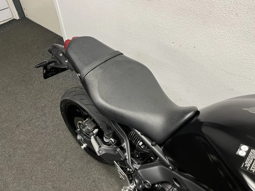 Yamaha MT 09 - Afbeelding 10 van 22