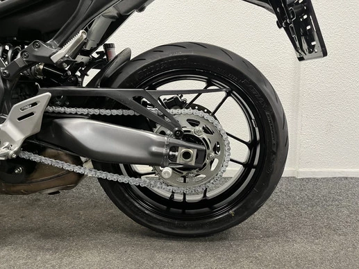 Yamaha MT 09 - Afbeelding 18 van 22