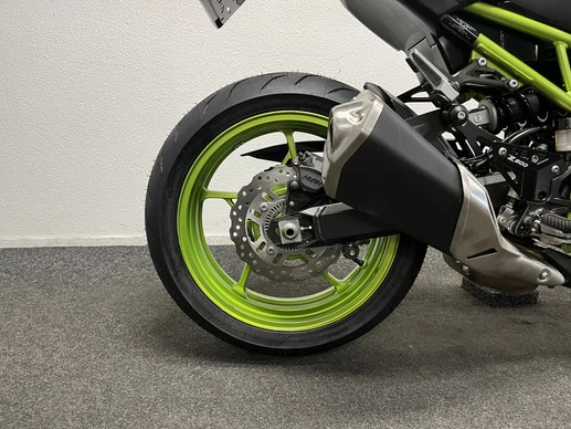 Kawasaki Z900 - Afbeelding 8 van 20
