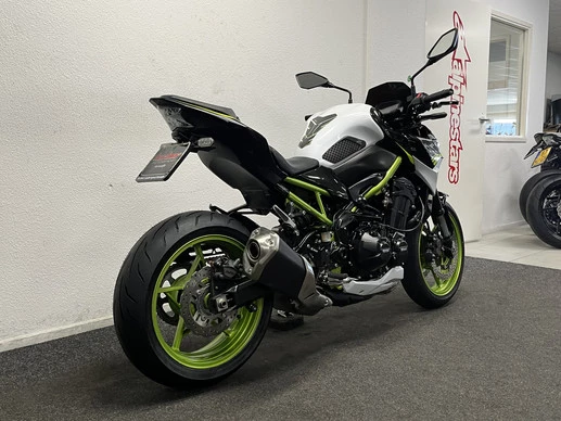 Kawasaki Z900 - Afbeelding 9 van 20