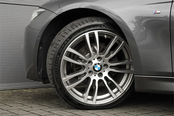 BMW 3 Serie - Afbeelding 17 van 30