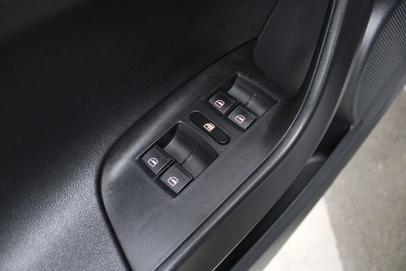 SEAT Ibiza - Afbeelding 18 van 27