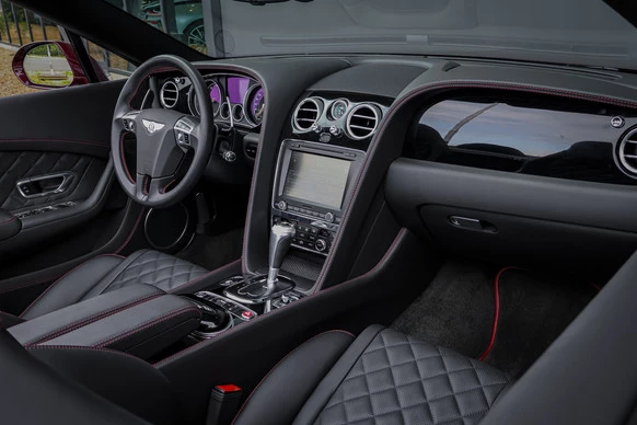 Bentley Continental GT - Afbeelding 3 van 30