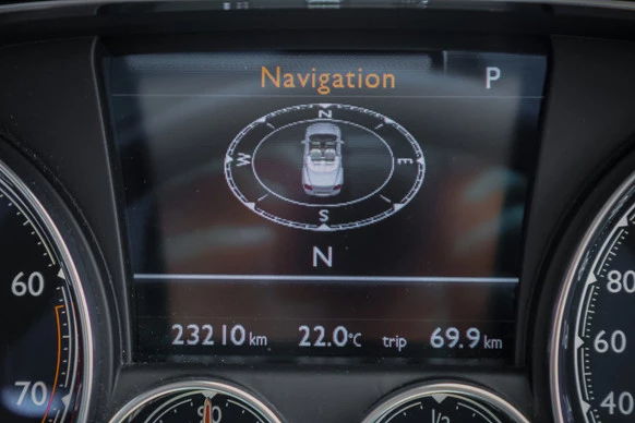 Bentley Continental GT - Afbeelding 16 van 30