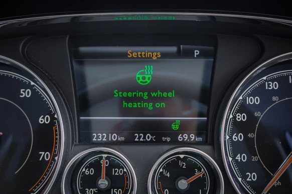 Bentley Continental GT - Afbeelding 18 van 30