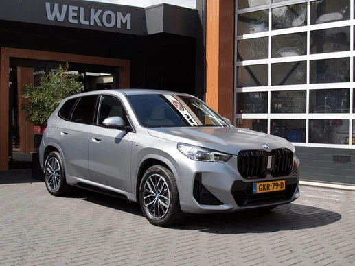 BMW iX1 - Afbeelding 1 van 29