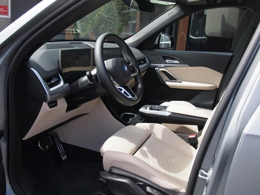 BMW iX1 - Afbeelding 3 van 29