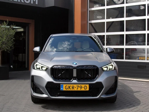 BMW iX1 - Afbeelding 8 van 29