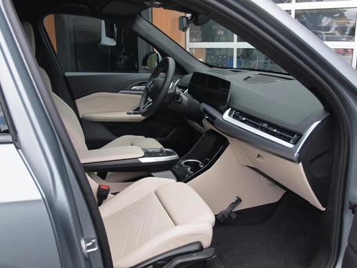 BMW iX1 - Afbeelding 12 van 29