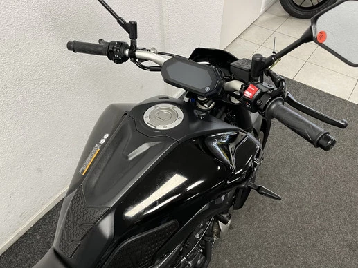Yamaha MT 07 - Afbeelding 9 van 22