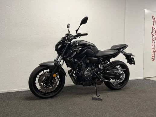Yamaha MT 07 - Afbeelding 14 van 22