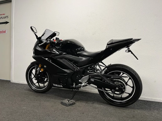 Yamaha YZF - Afbeelding 13 van 18