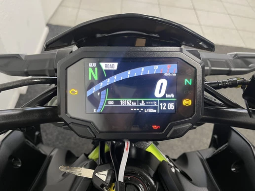 Kawasaki Z900 - Afbeelding 2 van 22
