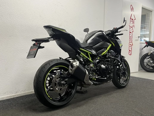 Kawasaki Z900 - Afbeelding 11 van 22