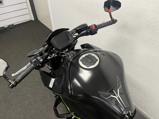 Kawasaki Z900 - Afbeelding 19 van 22