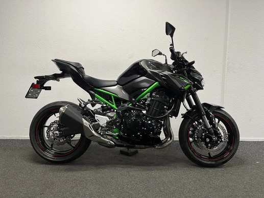 Kawasaki Z900 - Afbeelding 1 van 22