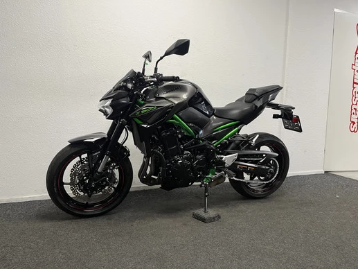 Kawasaki Z900 - Afbeelding 14 van 22