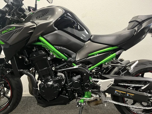 Kawasaki Z900 - Afbeelding 17 van 22