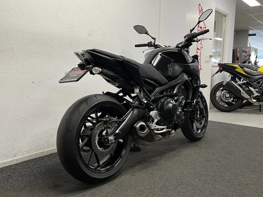 Yamaha MT 09 - Afbeelding 11 van 22