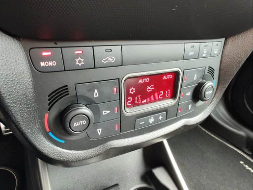 Alfa Romeo MiTo - Afbeelding 16 van 30