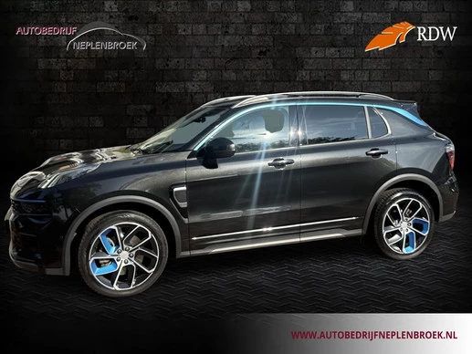 Lynk & Co 01 - Afbeelding 1 van 30