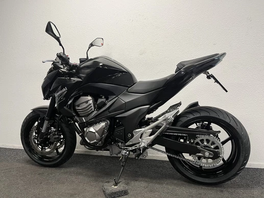 Kawasaki Z800 - Afbeelding 15 van 22