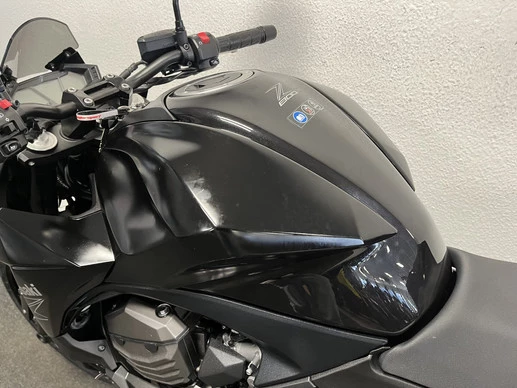 Kawasaki Z800 - Afbeelding 19 van 22