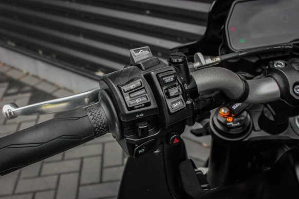 Yamaha MT 10 - Afbeelding 17 van 20