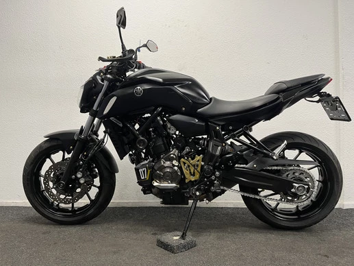 Yamaha MT 07 - Afbeelding 13 van 22