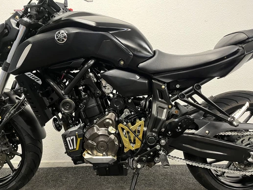 Yamaha MT 07 - Afbeelding 17 van 22