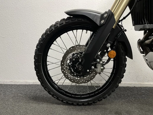 Yamaha TENERE 700 - Afbeelding 16 van 22